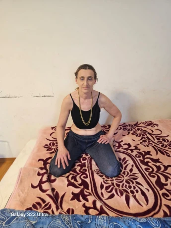 Sexy Carmen — 3 / 4