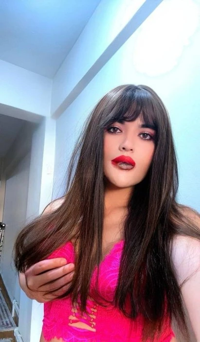 Adelina, Escort, Istanbul
