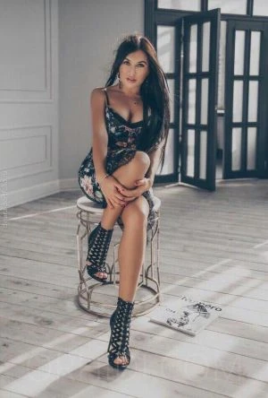 Mariya, Escort, Izmir