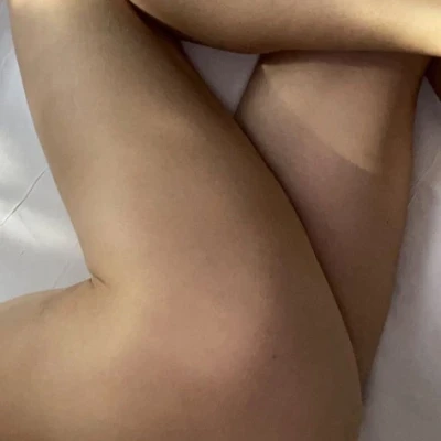 Alice, Escort, Oyonnax