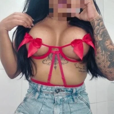 Bruna coelho, Escort, Derendingen