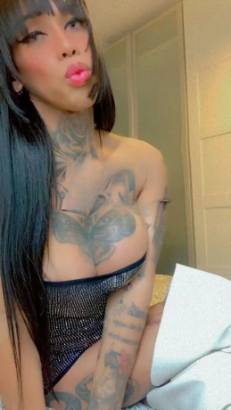 Tatiana Villanueva — 7 / 12