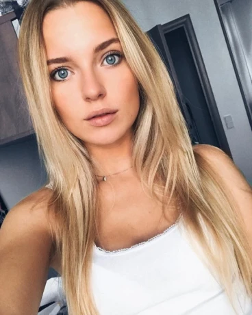 Vivianna Paris — 1 / 4