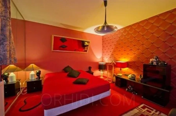 Kleines Laufhaus — 15 / 20