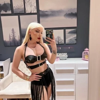 Turkish Queen Melissa, Escort, Berlin