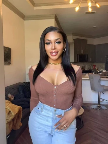 Sonya dominatriz — 6 / 12