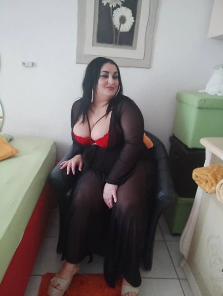 Maria — 3 / 8