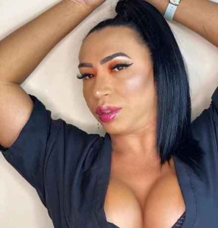 Trans Erika Rodrigues Xxl — 5 / 6