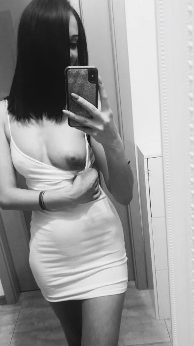 Karinaa — 2 / 8