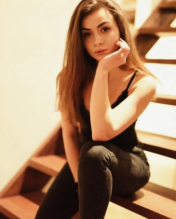 Split, Escort, Paris