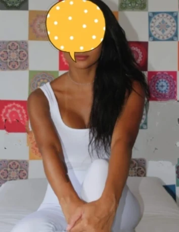 Jenny Privat Erotische Massage Magic Hands — 2 / 4