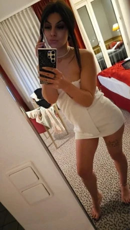 DENISA - tiefe ZK !! im Haus 102 — 3 / 5