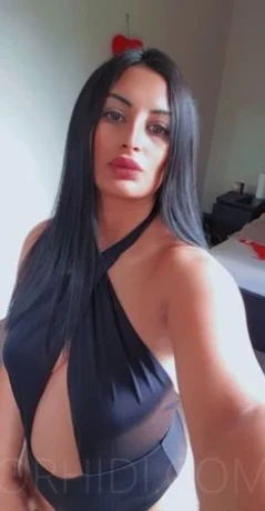 Flavia Party — 2 / 5