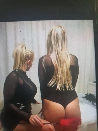 Blondies Im Duett — 2 / 3