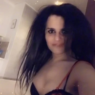 Sali, Escort, Marbella