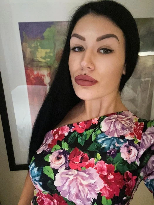 Aida, Escort, Dubai