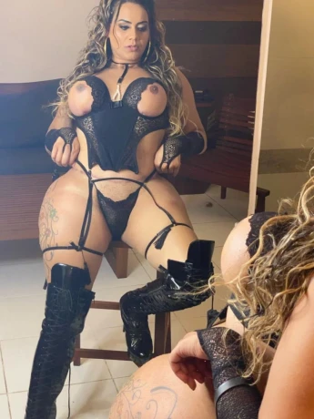 Juliana Menezes — 5 / 12