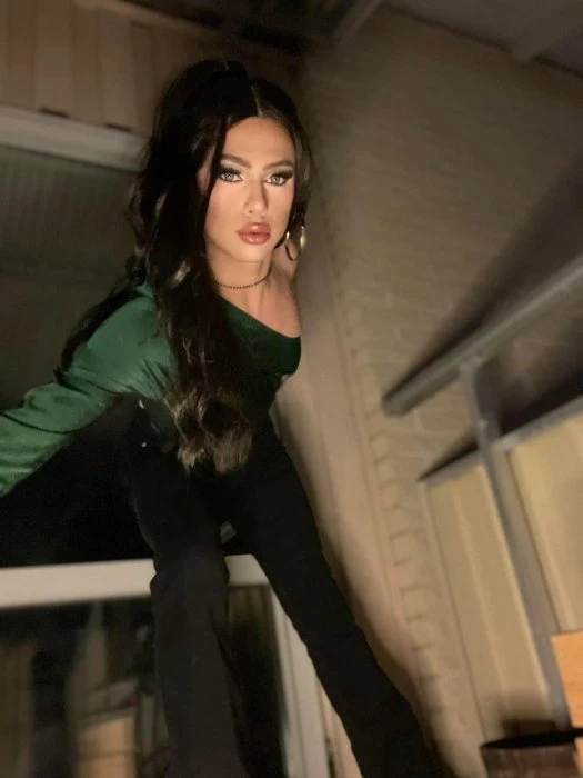 Sasha — 5 / 6