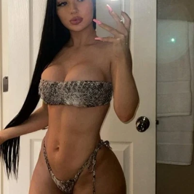 Sasha, Escort, Kuwait