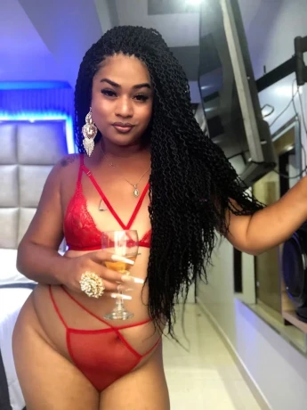 Africa Nakamura — 5 / 12