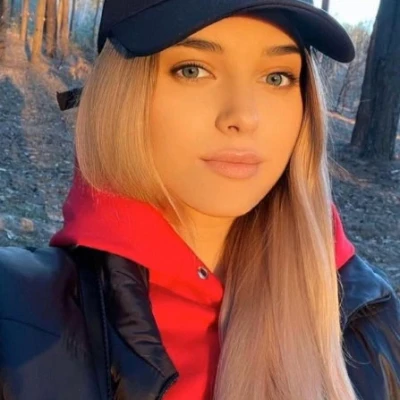 Emma, Escort, Mersin