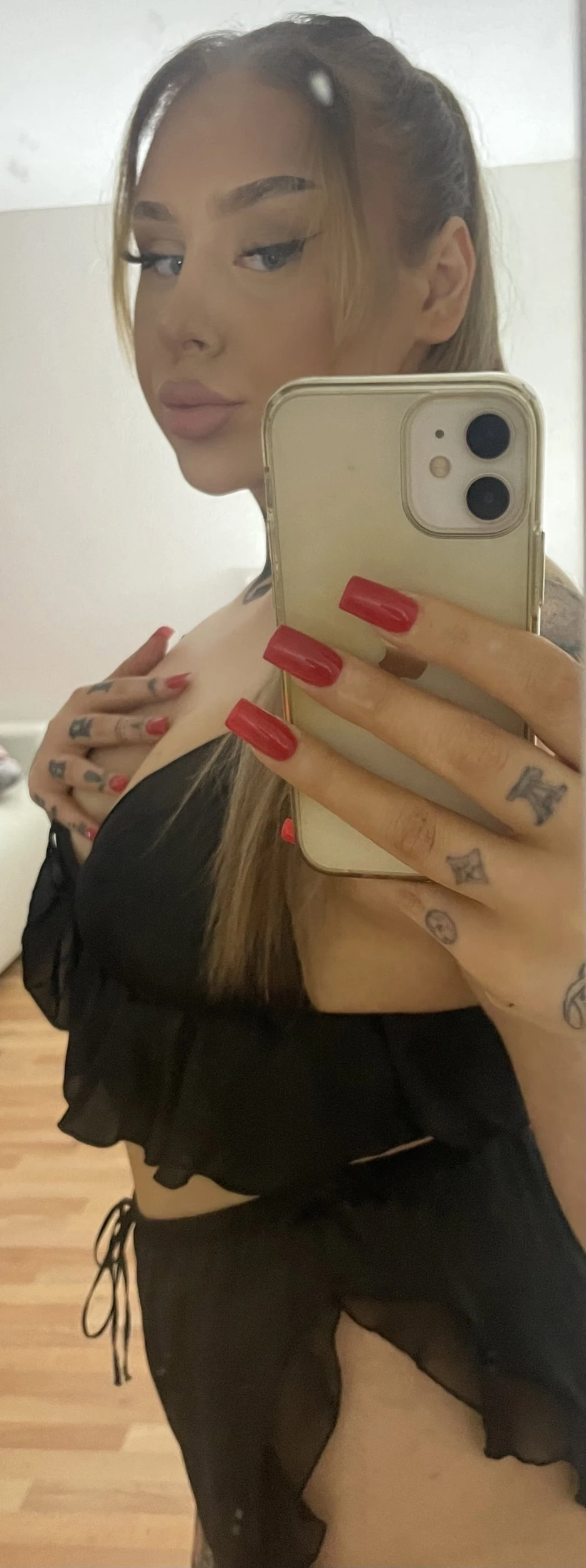 Aylin88 — 4 / 5