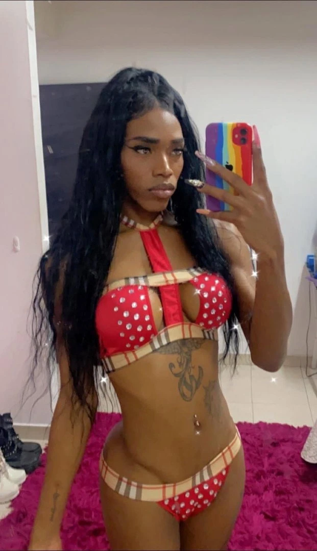 Trans Madans — 3 / 9
