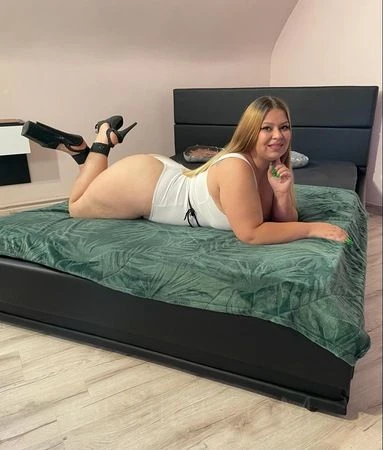 Karla, Escort, Gottingen