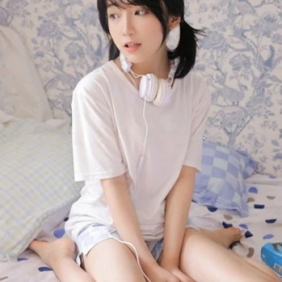 Dada, Escort, Preston