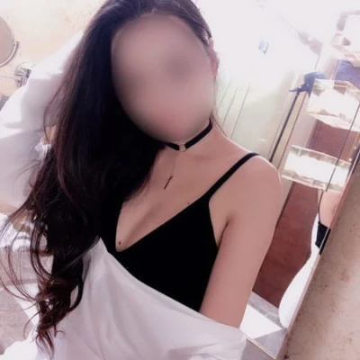 Aymiko, Escort, Plauen