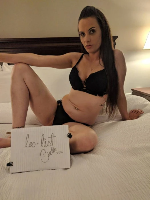Bella, Escort, Toronto