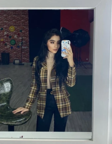 Lovely Jojo — 8 / 10