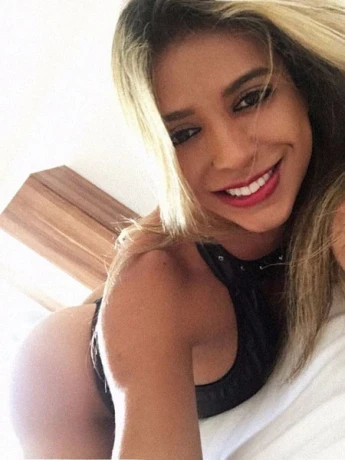 Ts Karol Gil Fast Tabls — 9 / 18