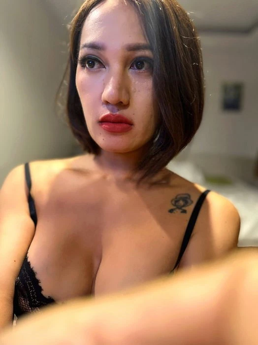 Yaya — 2 / 7