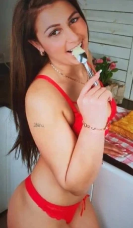 Alexa - Lollis — 1 / 3