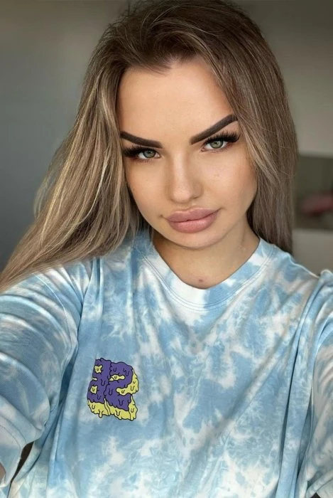 Inessa — 4 / 6