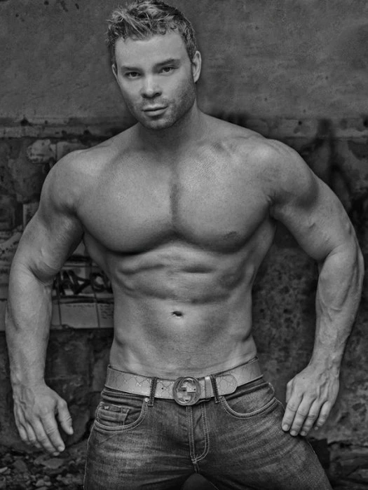 Peter, Escort, Prague