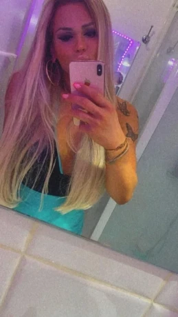 Samantha Barros — 1 / 12