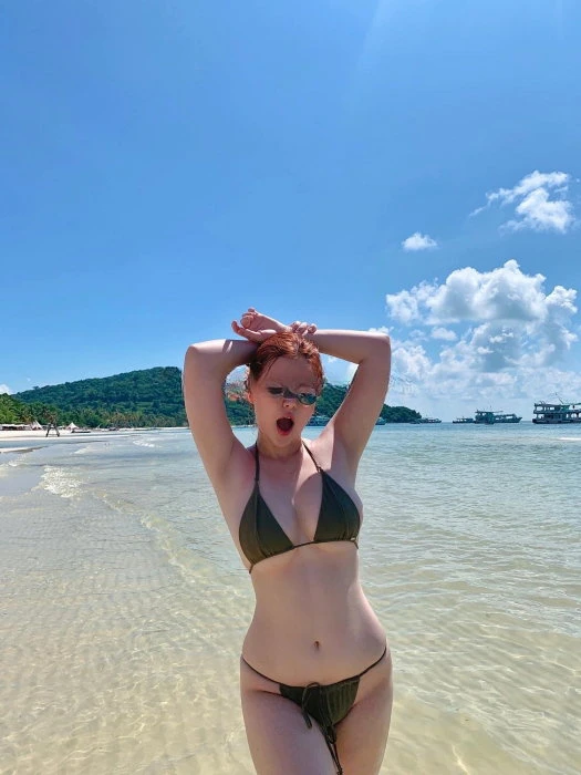 Emily, Escort, Dubai