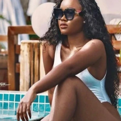 Tracy, Escort, Kuwait