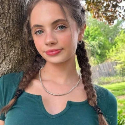 Colby, Escort, Paris