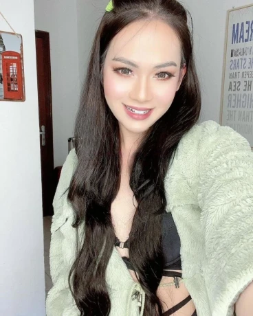 Kim Young — 6 / 12