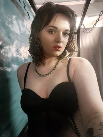 Alyssa Kane — 3 / 5