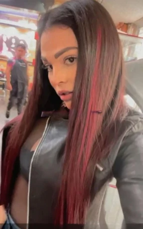 Andrea Ferrer — 9 / 12