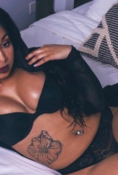 Shannon, Escort, Brampton