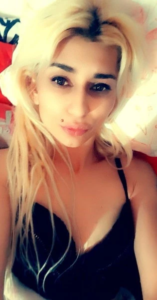 Kelly26 — 7 / 10