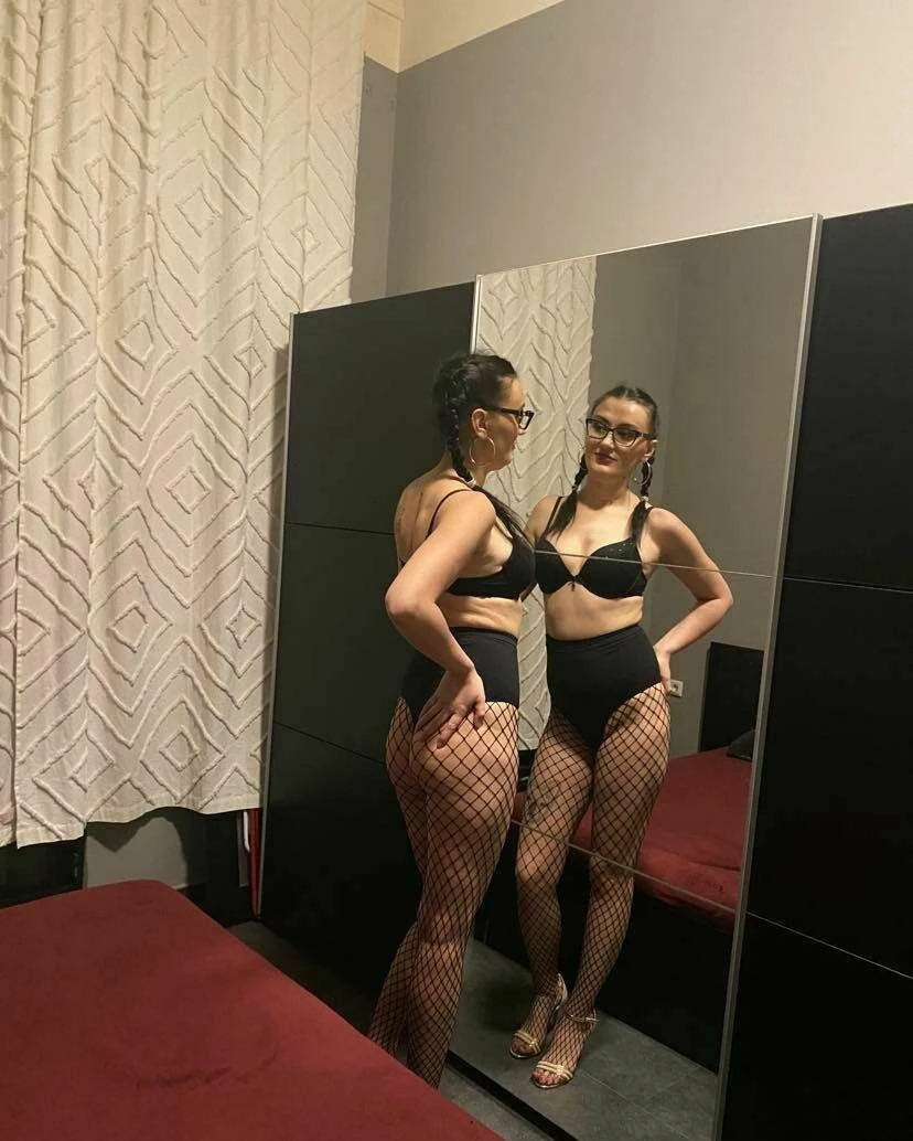 Andreea — 2 / 4