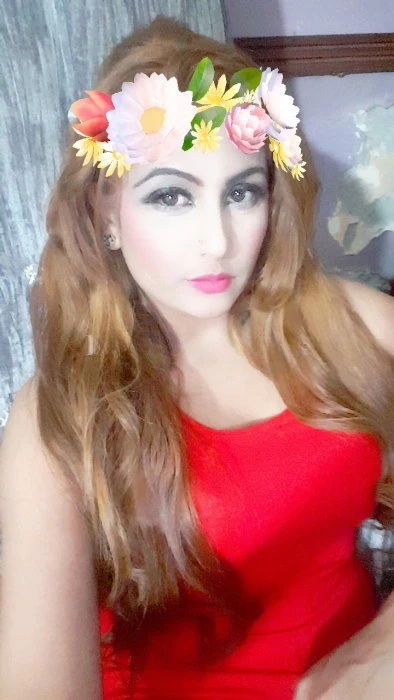 Zoya, Escort, Doha