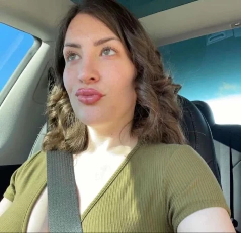 Melissa — 2 / 5