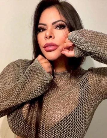 Flavia Lavine — 5 / 11